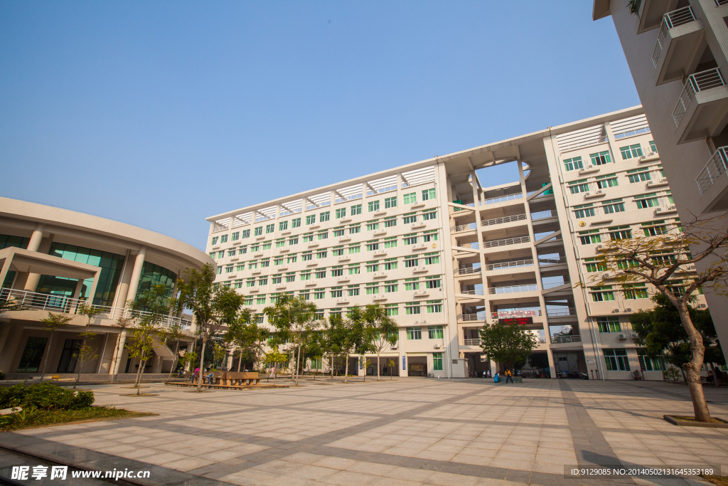 海南大學