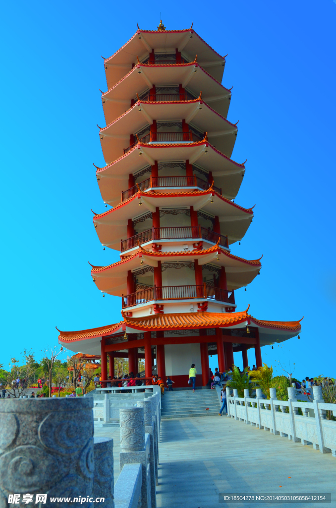 奇層塔