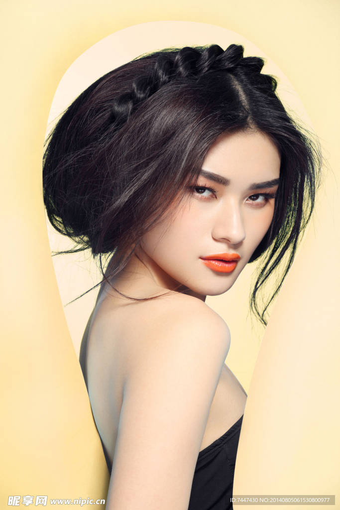 氣質(zhì)美女
