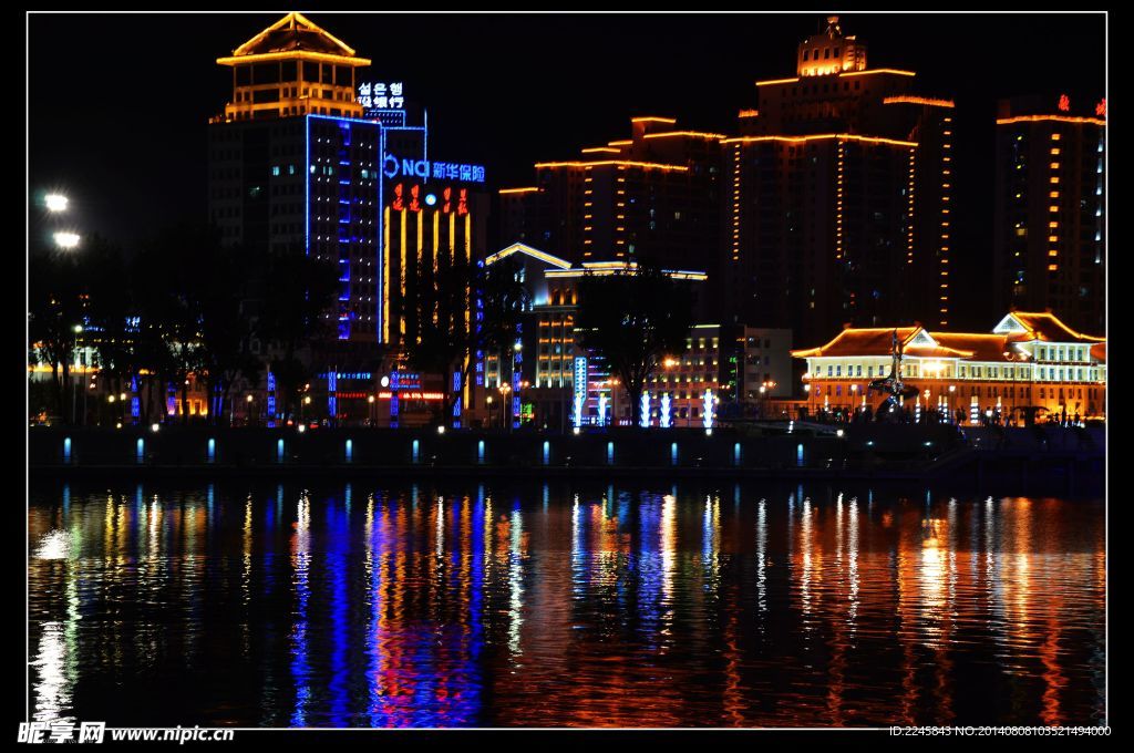 布爾哈夜色