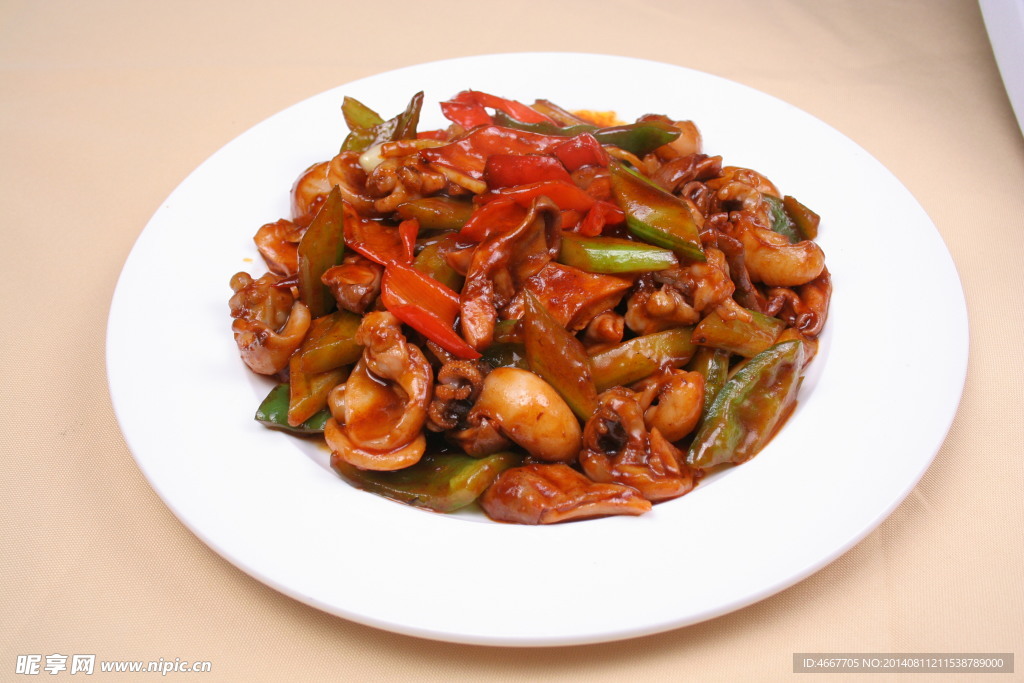 豬肚墨魚(yú)仔