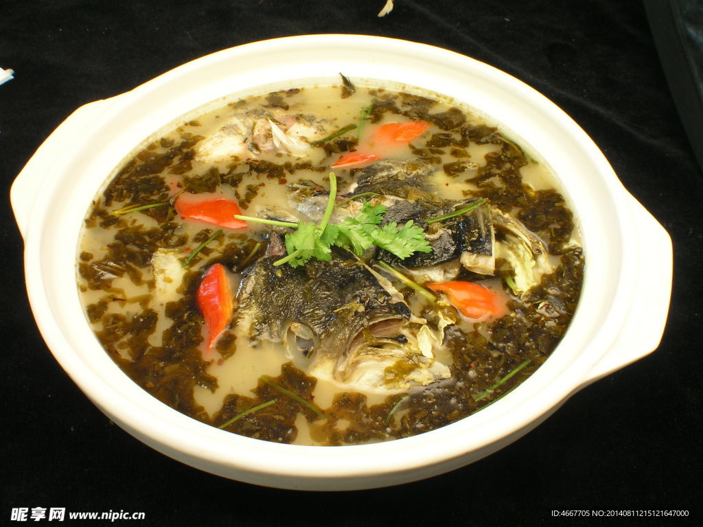 白花菜炒魚頭