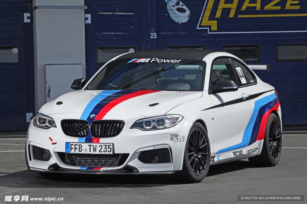 寶馬M235i