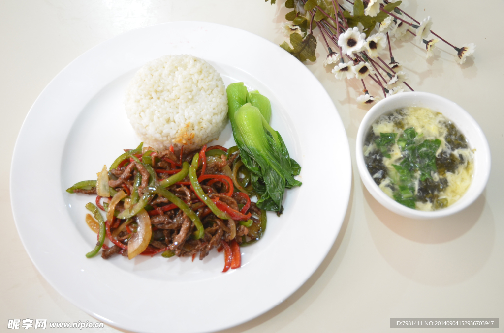三絲牛肉飯
