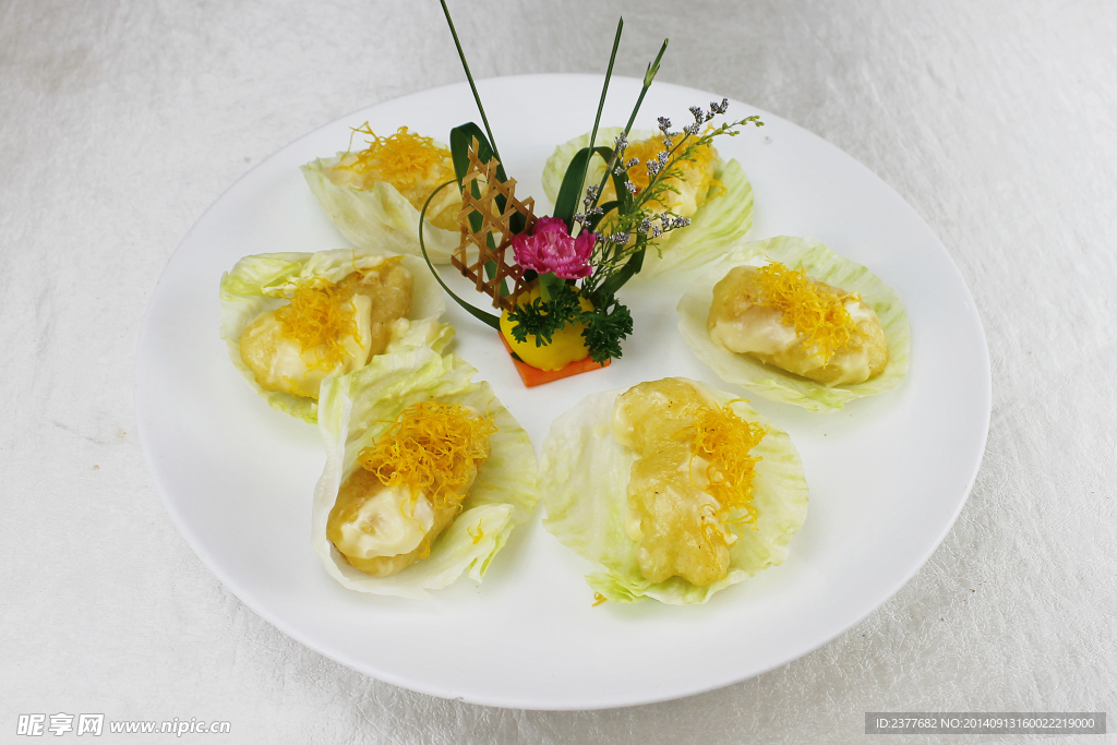 蜜桃鱈魚盞