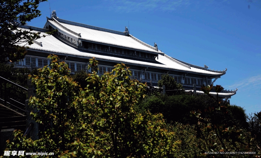 峨眉山金頂  峨眉山
