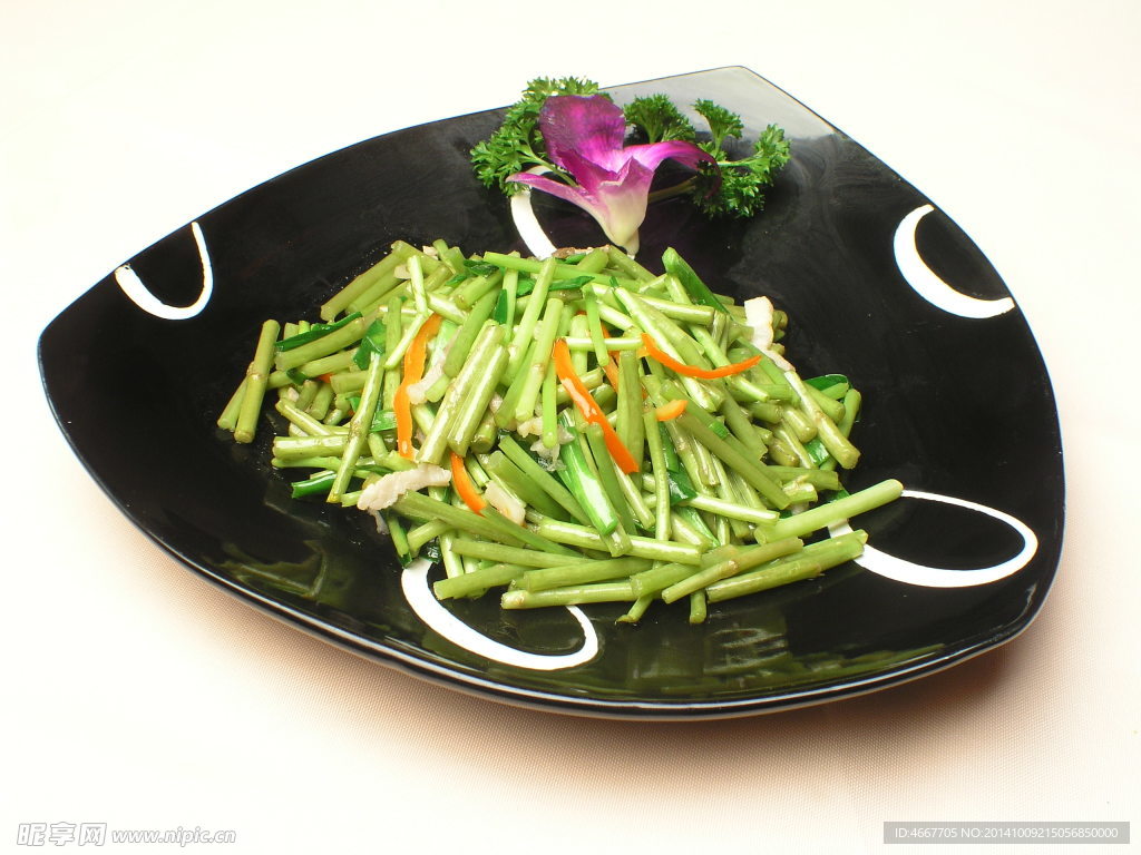 黎蒿炒臘肉