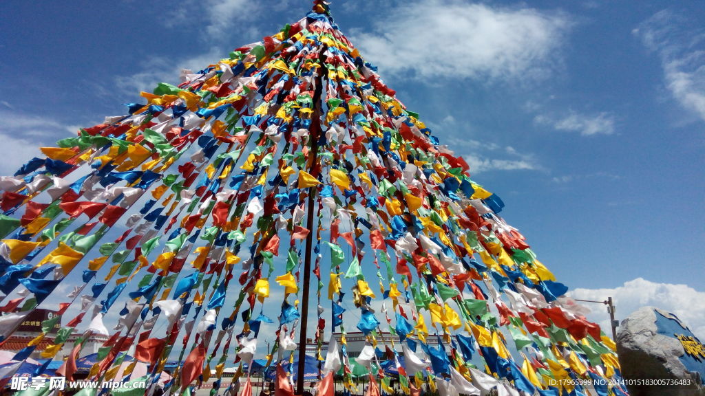 青海湖 經(jīng)幡