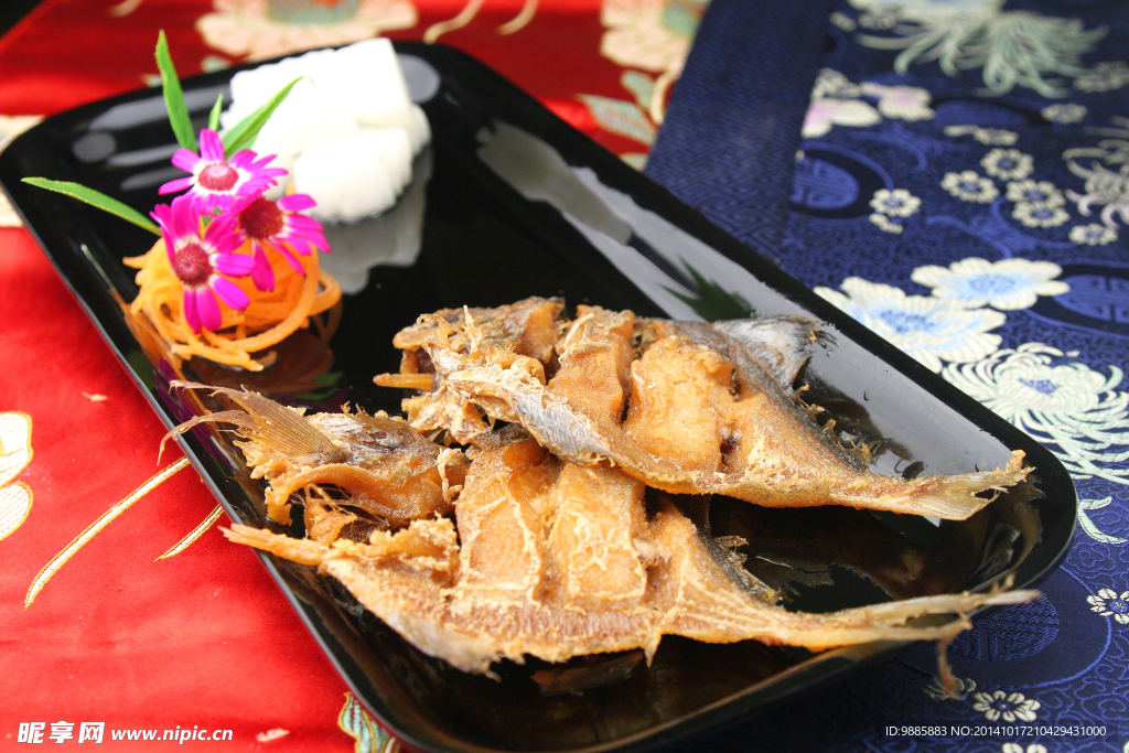 油燜鯧魚