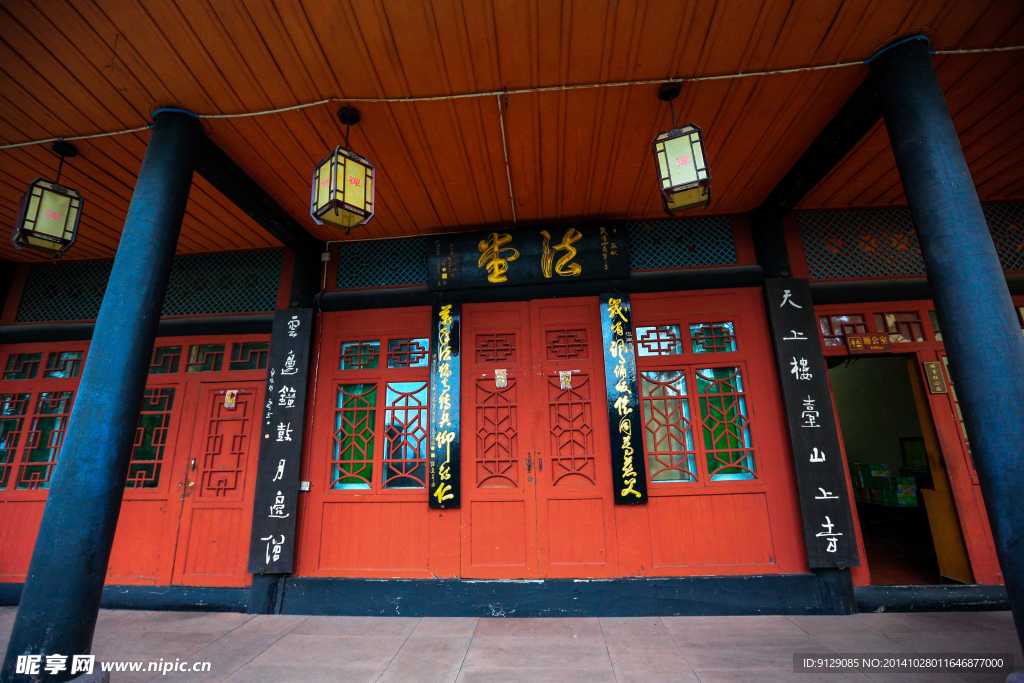 峨眉山萬年寺
