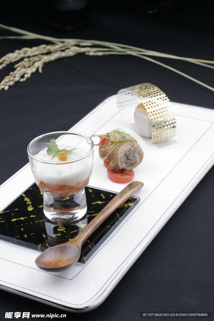 前菜三點(diǎn)盛