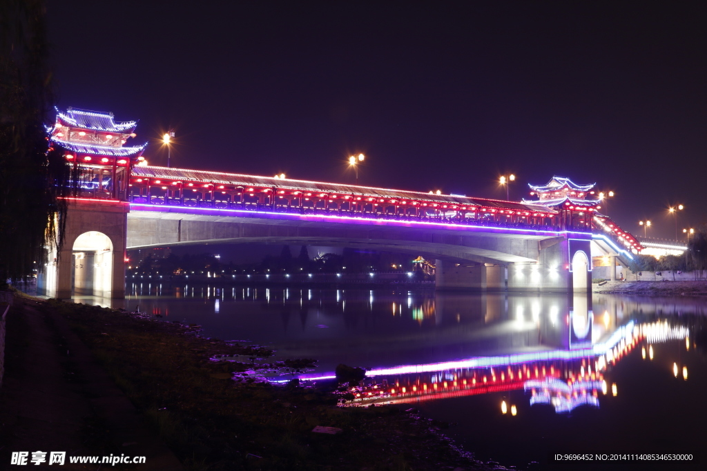 橋梁夜景