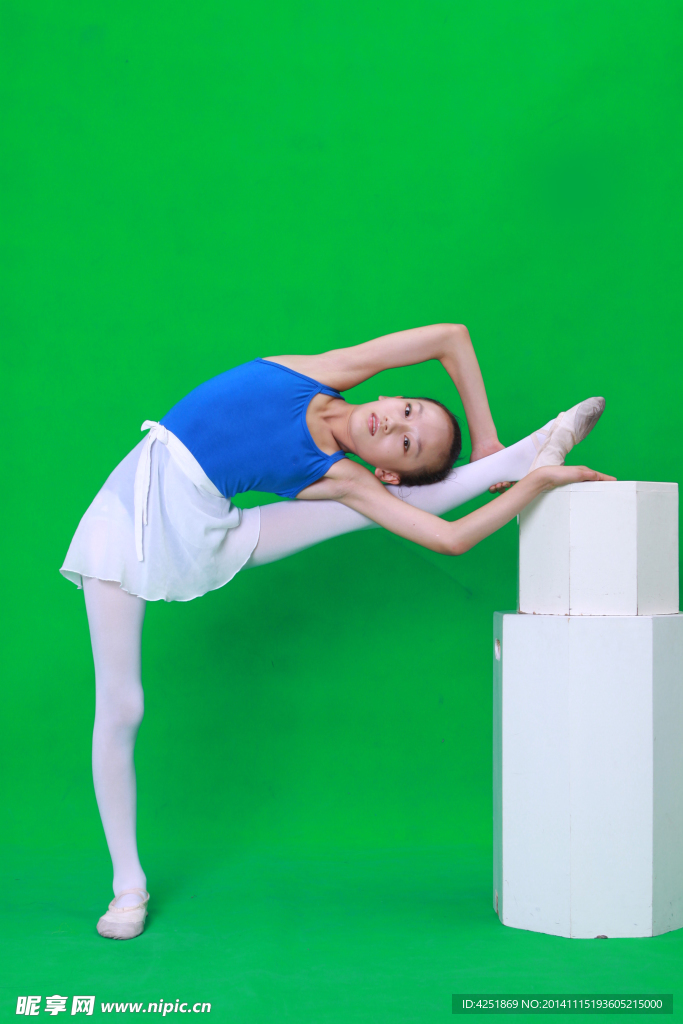 舞蹈女孩