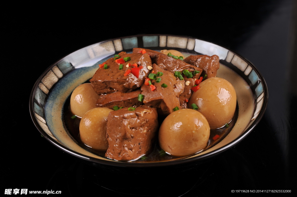 大碗鹵豆腐