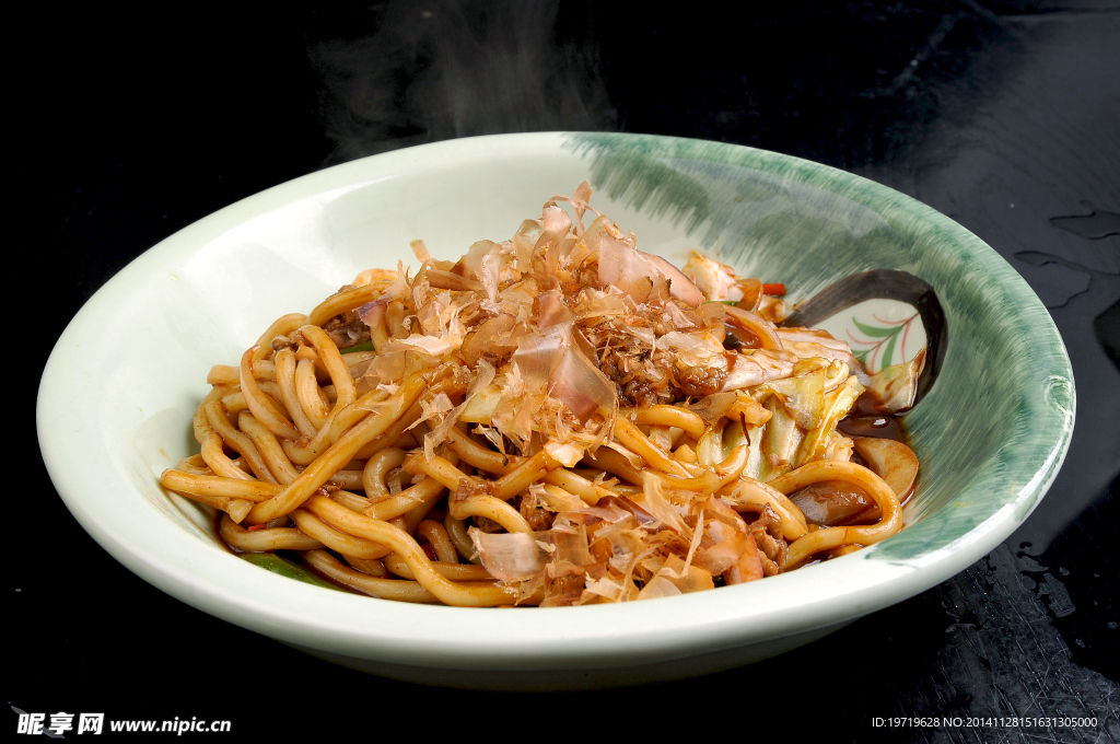 牛肉炒烏冬面