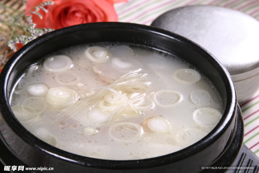 牛肉清湯