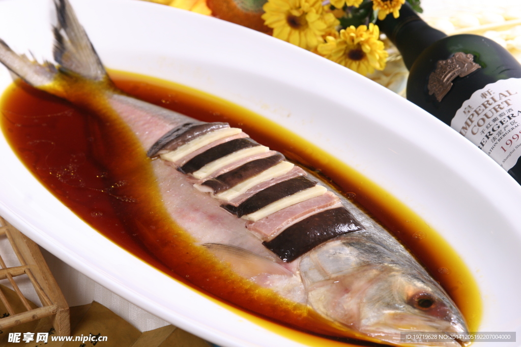 太雕蒸鰣魚