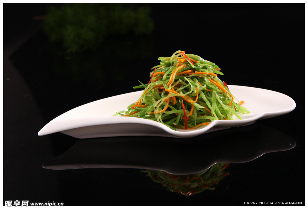 蟲(chóng)草荷蘭絲