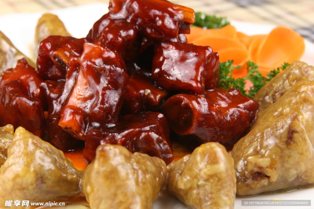 肉粽燒排骨