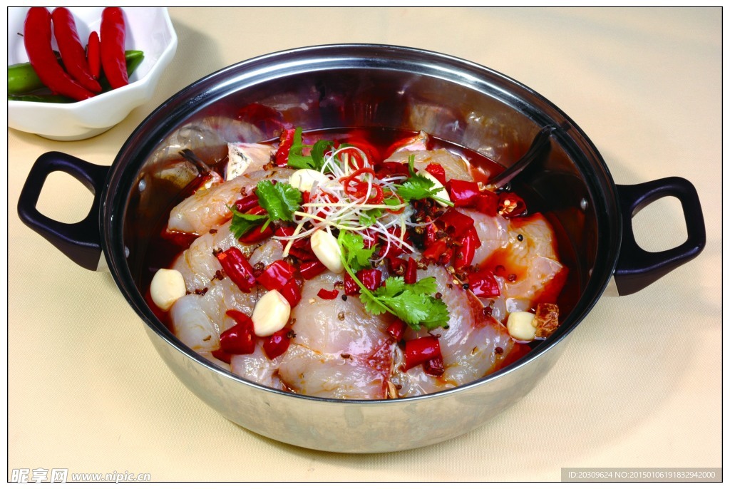 萬洲氽魚