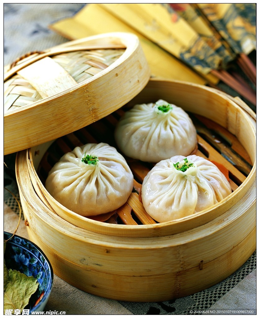 鴨茸湯包