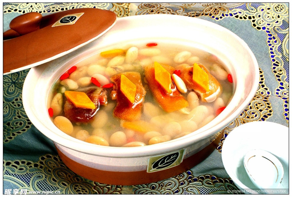 蕓豆煲湘蹄