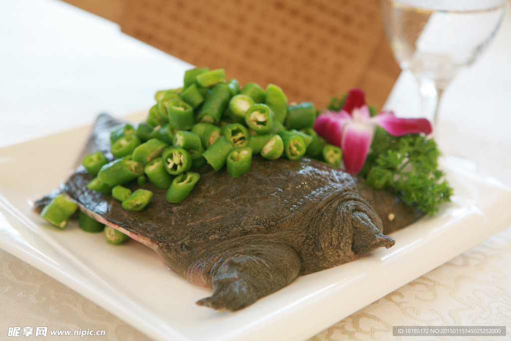 青椒王蒸野生水魚