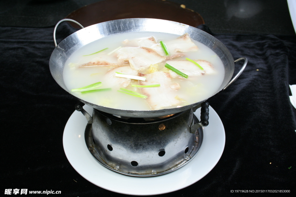 酸菜燉白肉