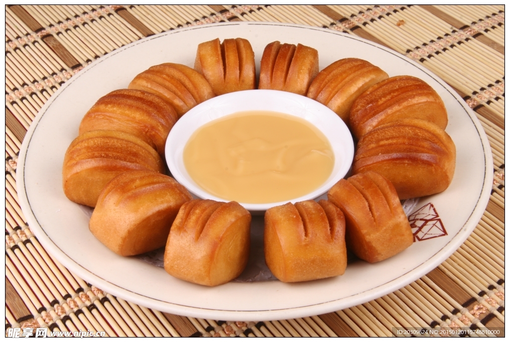 金饅頭華皖美食城