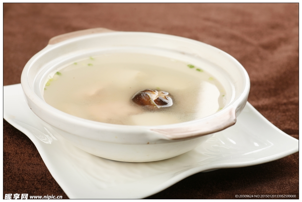 三文魚骨湯