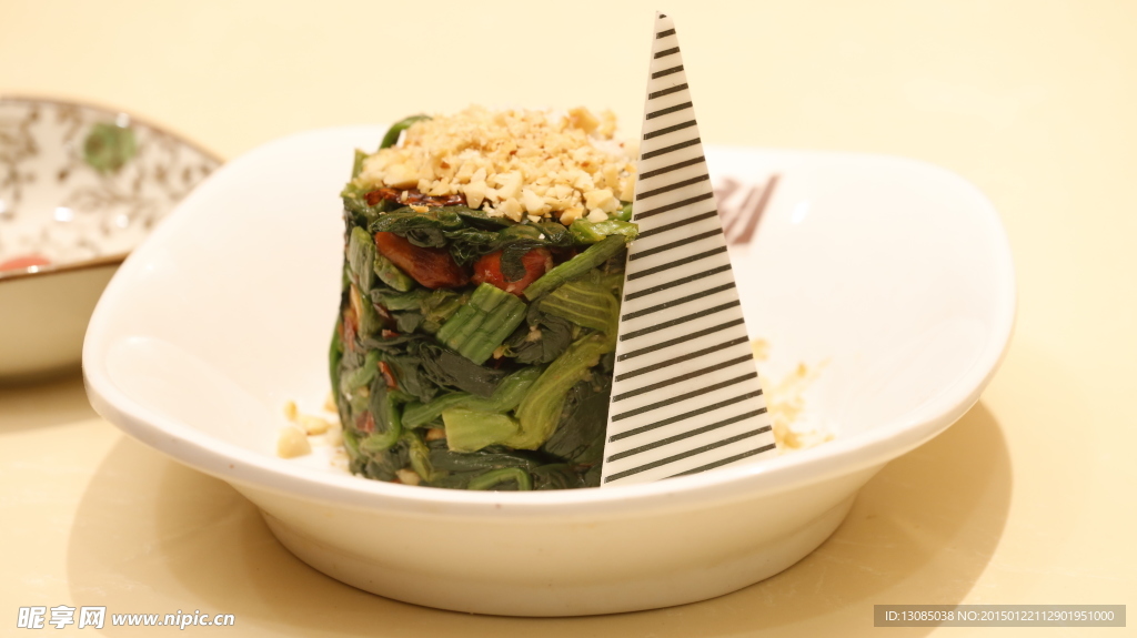 果仁菠菜