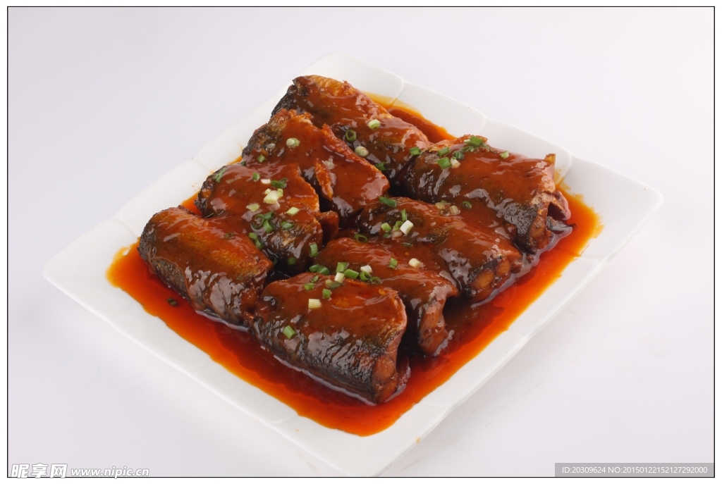 茄汁青魚