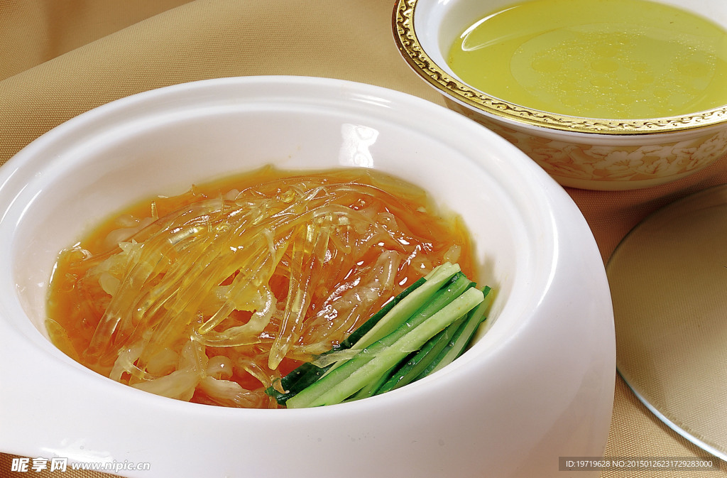 燜魚翅