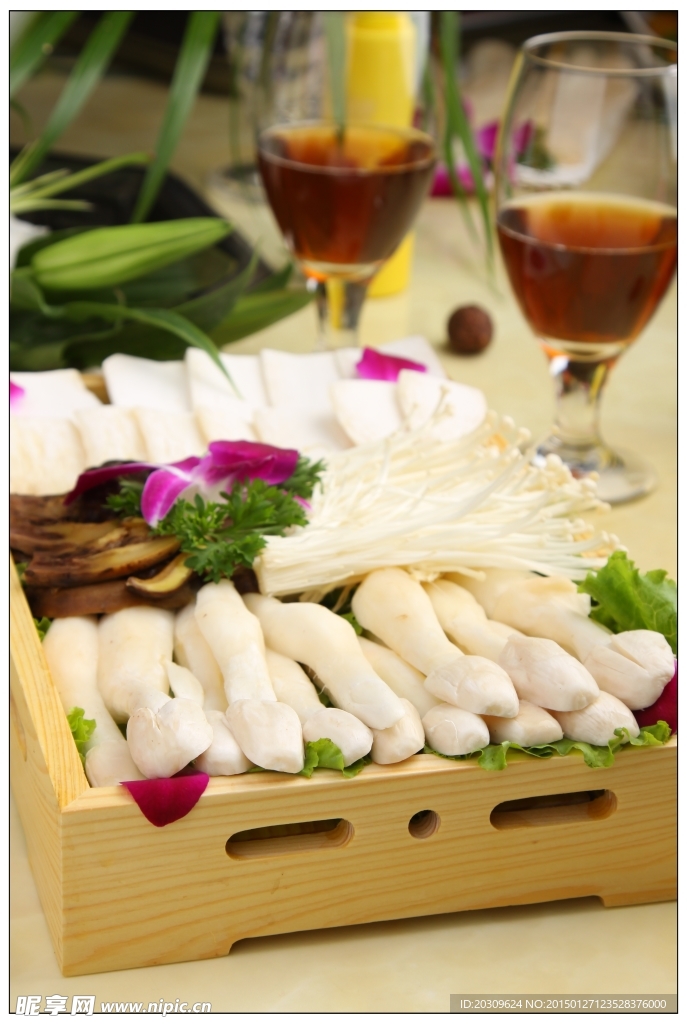 菌菇組合
