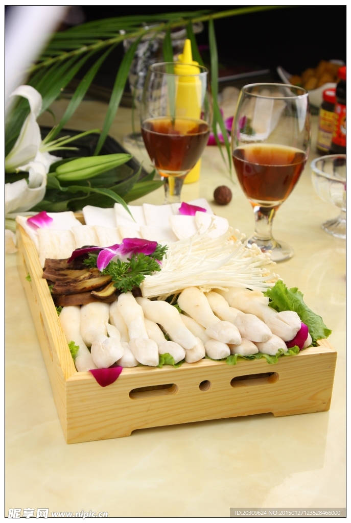 菌菇組合