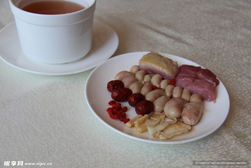 煲湯