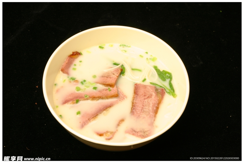 鴿湯牛肉