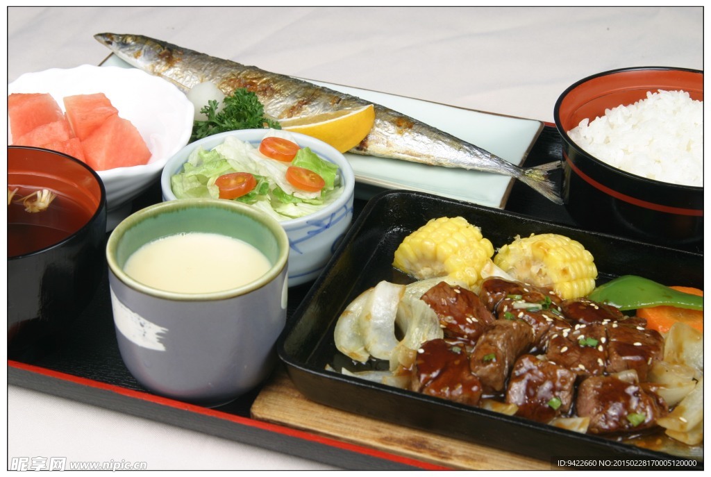 照燒一口牛肉燒魚套餐