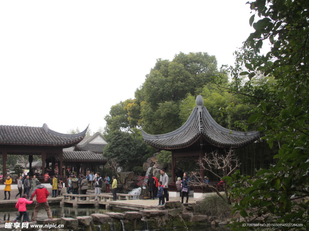 古漪園閣樓 湖水 閣樓