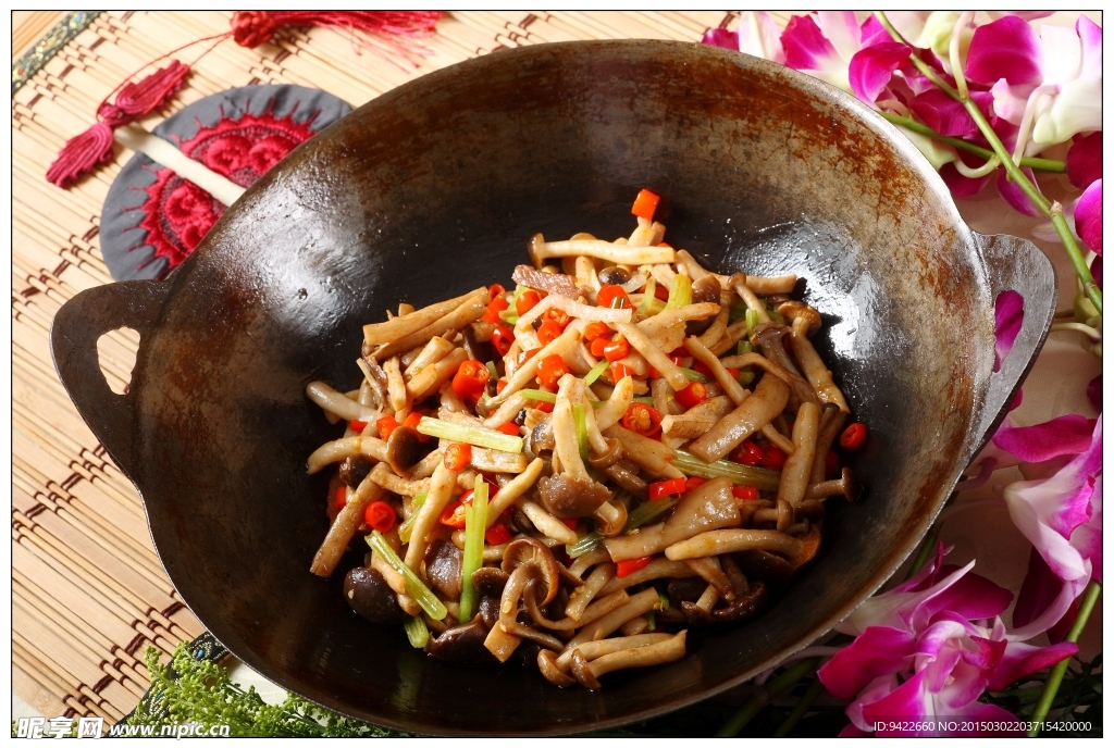干鍋風(fēng)味雙菇