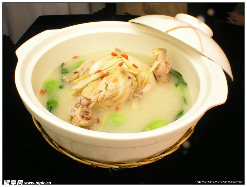 本雞煲