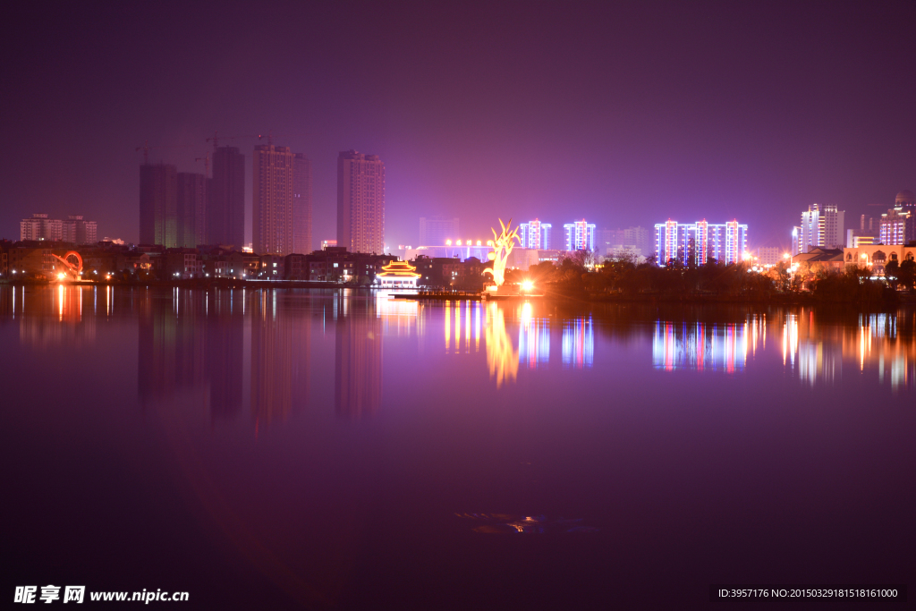 鄱陽東湖夜景