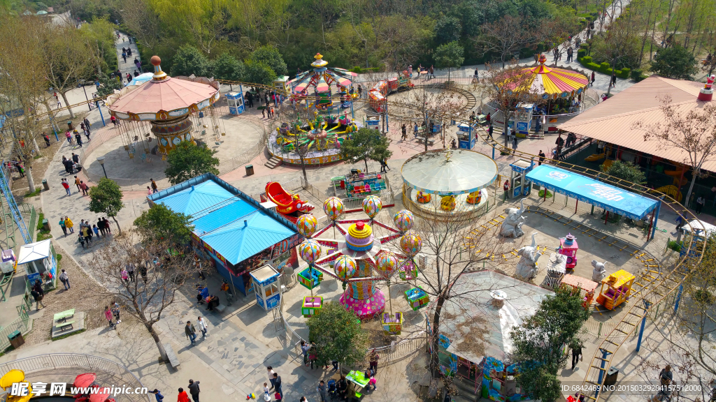游樂園