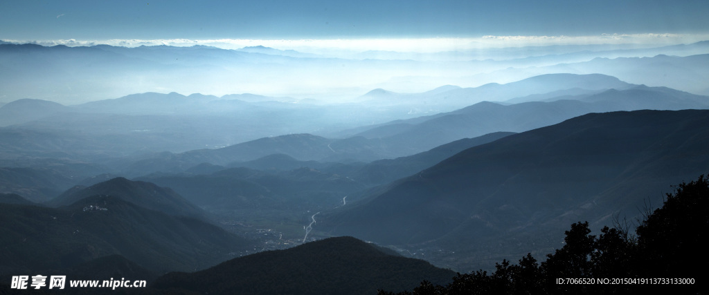雞足山