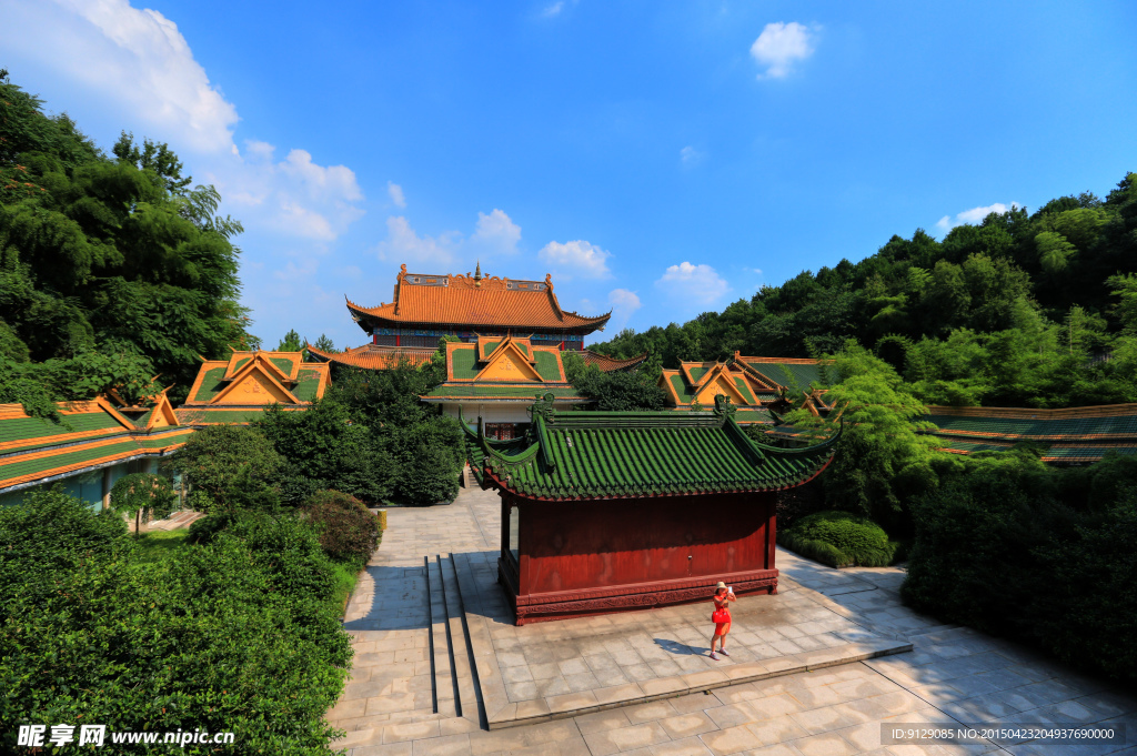 東方文化園