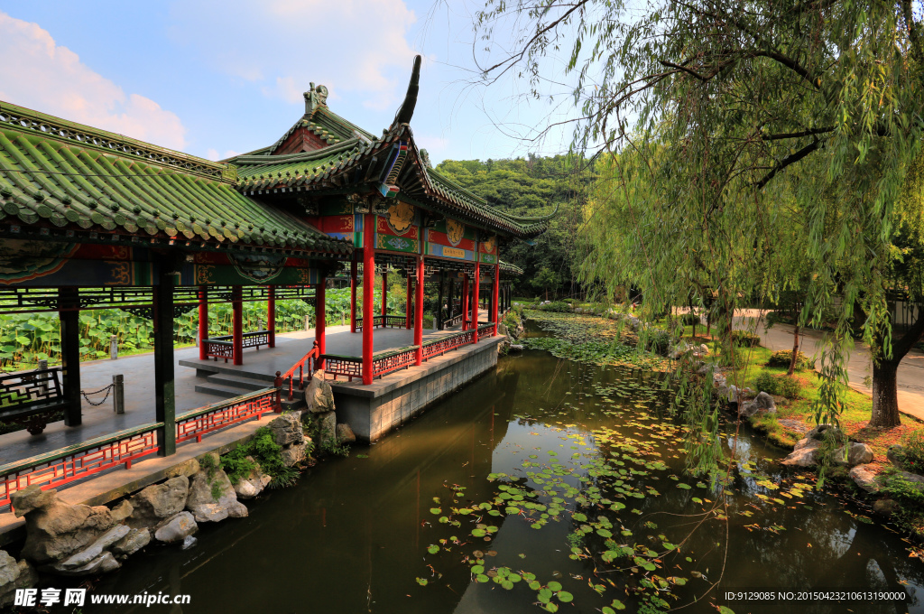 東方文化園