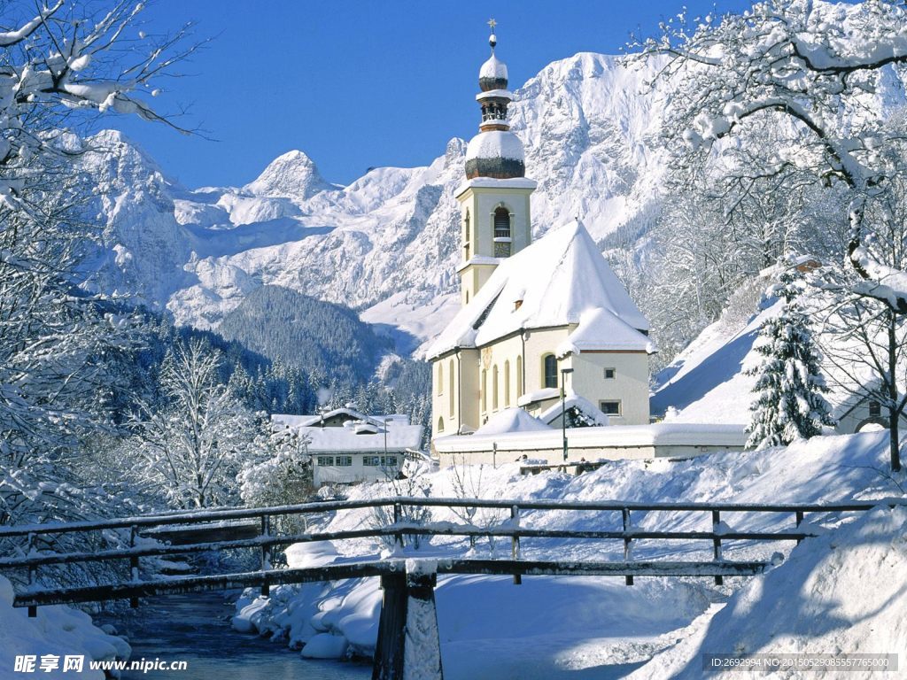 雪山雪景