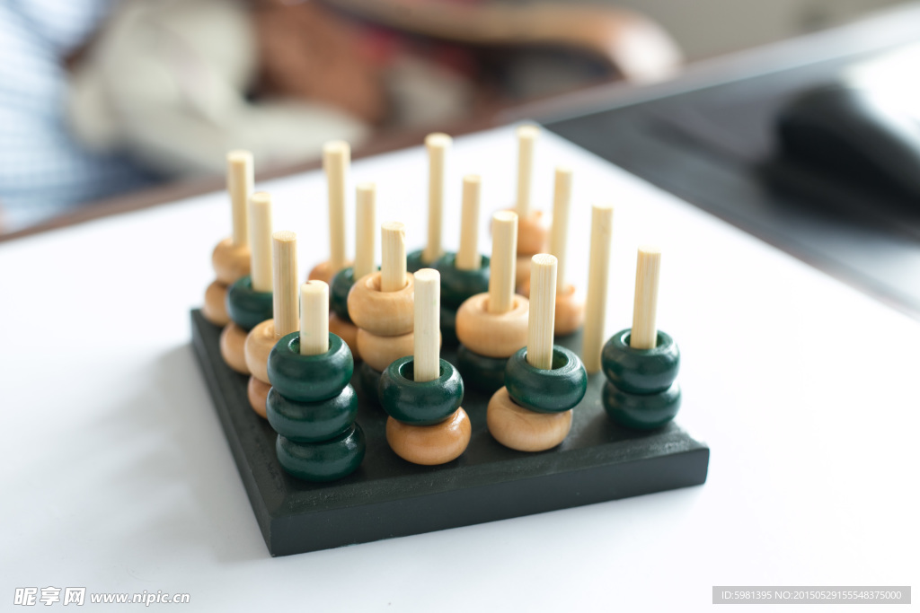 木制四連棋