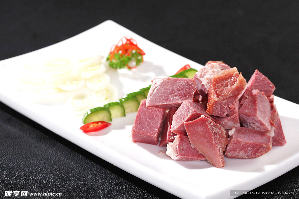 大塊牛肉