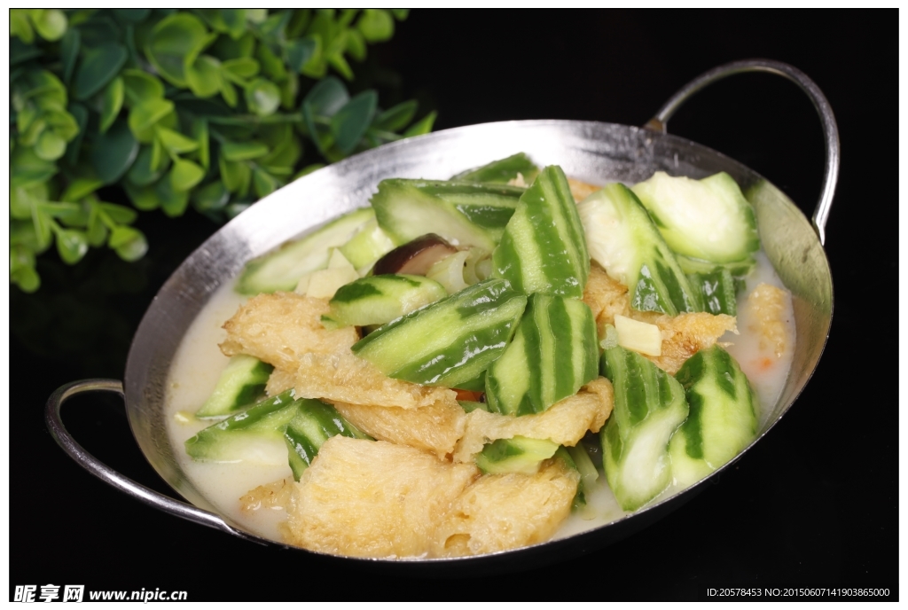 鍋?zhàn)薪俟萧~(yú)肚湘味居